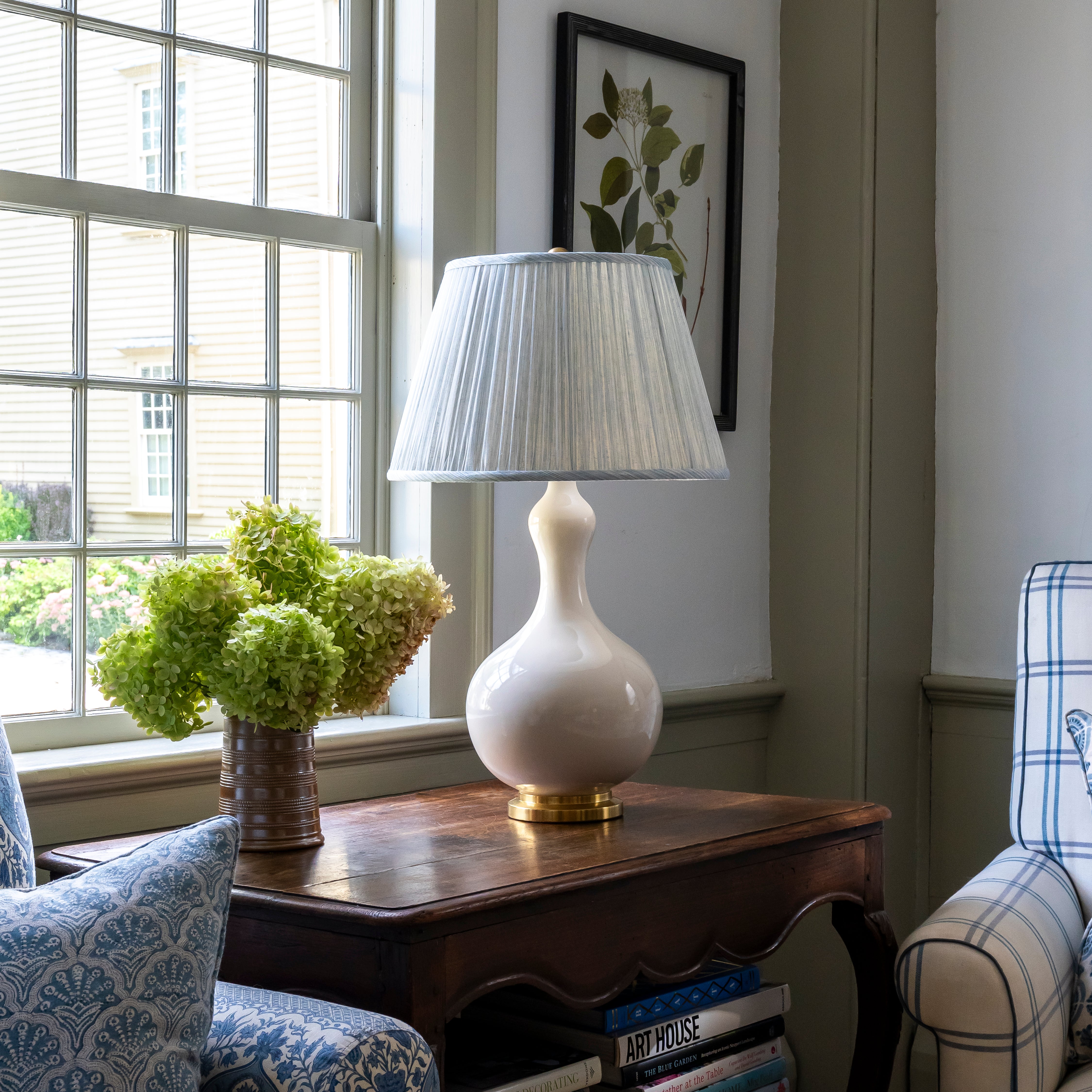 Addison Medium Table Lamp in Ivory - Newport Lamp & Shade Company